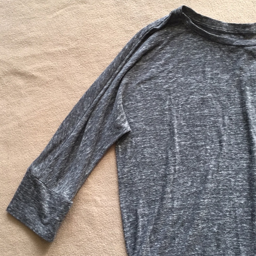 Blouse - Picture 2 of 6
